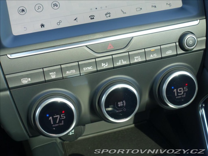 Jaguar E-Pace 2,0 R-Dynamic First EDT,1 2018