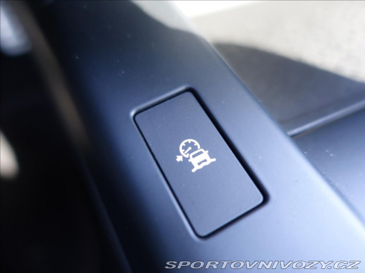 Jaguar E-Pace 2,0 R-Dynamic First EDT,1 2018