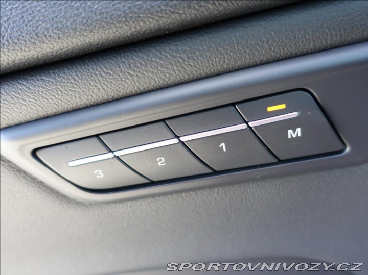 Jaguar E-Pace 2,0 R-Dynamic First EDT,1 2018