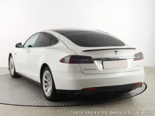 Tesla Model S 85D 2015