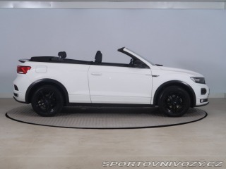 Volkswagen Ostatní modely T-Roc R-Line 1.5 TSI 2021