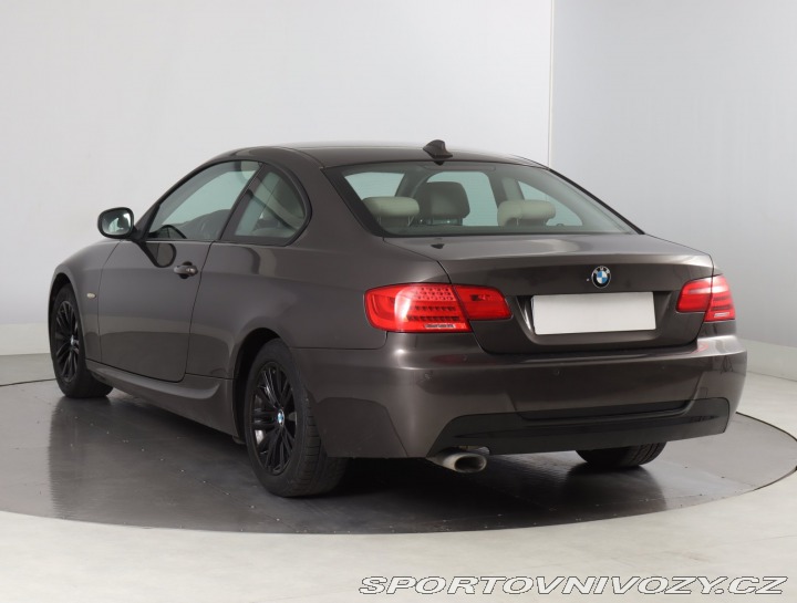 BMW 3 M Paket 320 d 2010
