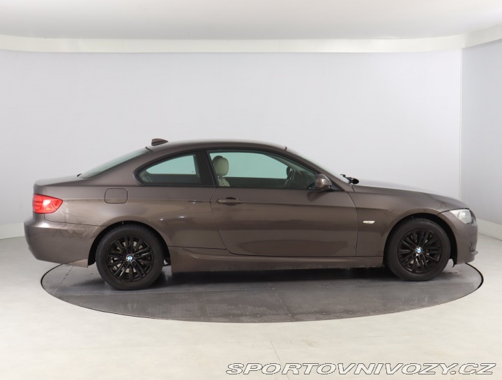 BMW 3 M Paket 320 d 2010