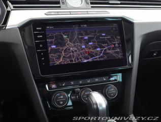 Volkswagen Ostatní modely Passat R-Line 2.0 TSI 2020