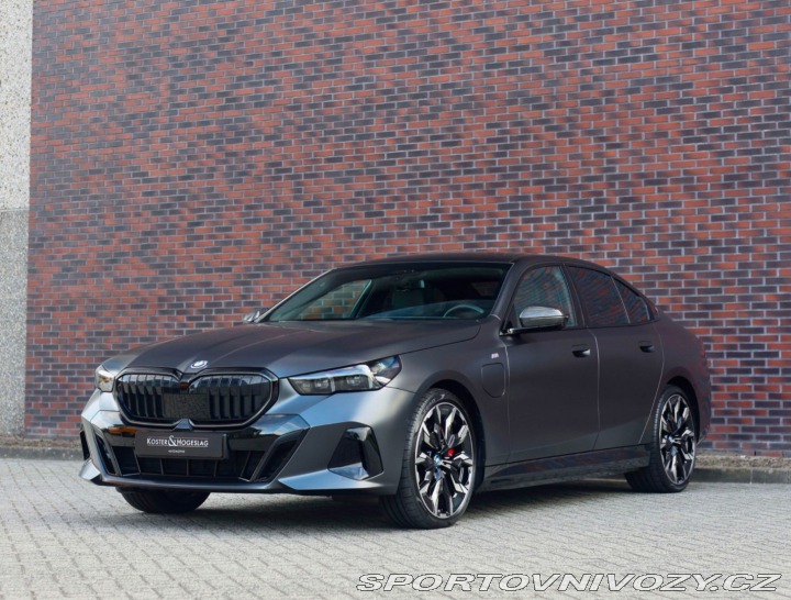 BMW 5 550e xDrive | Panoráma - 2024