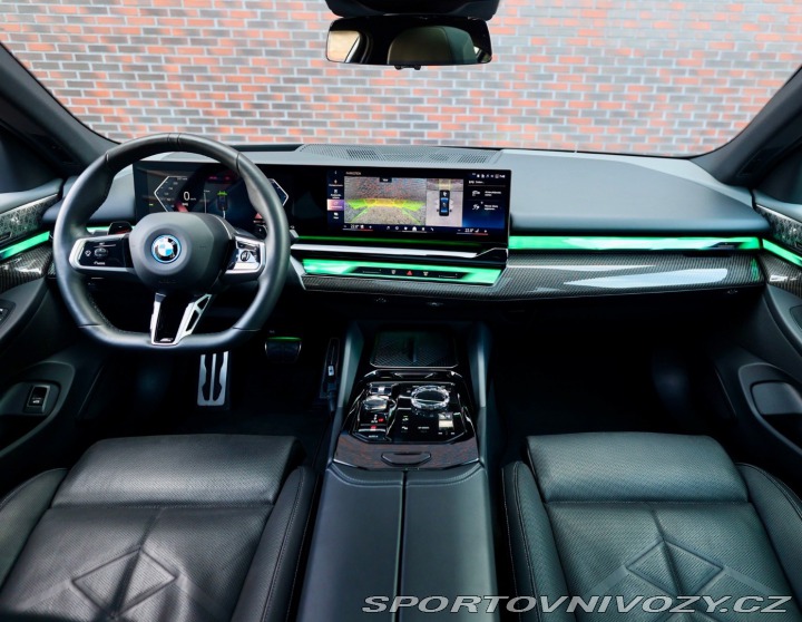 BMW 5 550e xDrive | Panoráma - 2024