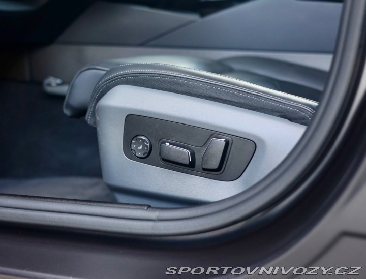 BMW 5 550e xDrive | Panoráma - 2024