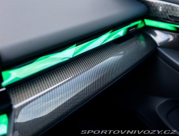 BMW 5 550e xDrive | Panoráma - 2024