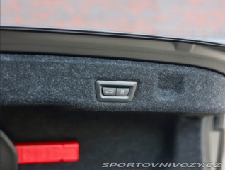 BMW 5 550e xDrive | Panoráma - 2024