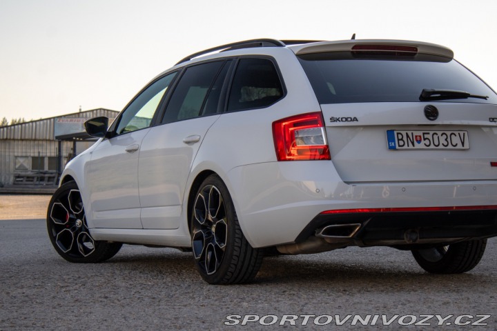 Škoda Octavia RS Combi  2.0 TDI RS DSG, 13 2016
