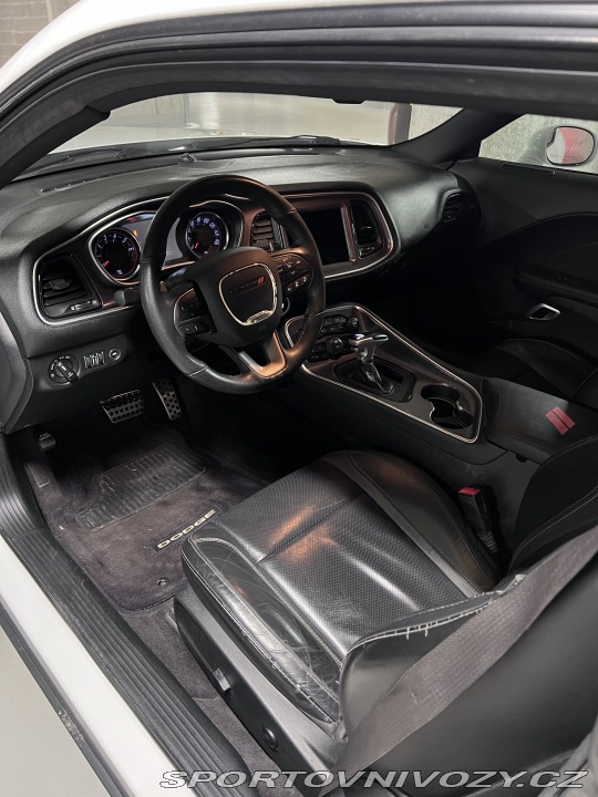 Dodge Challenger 2017