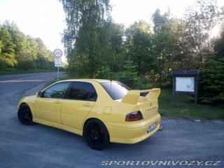 Mitsubishi Lancer EVO Evo 7 2003
