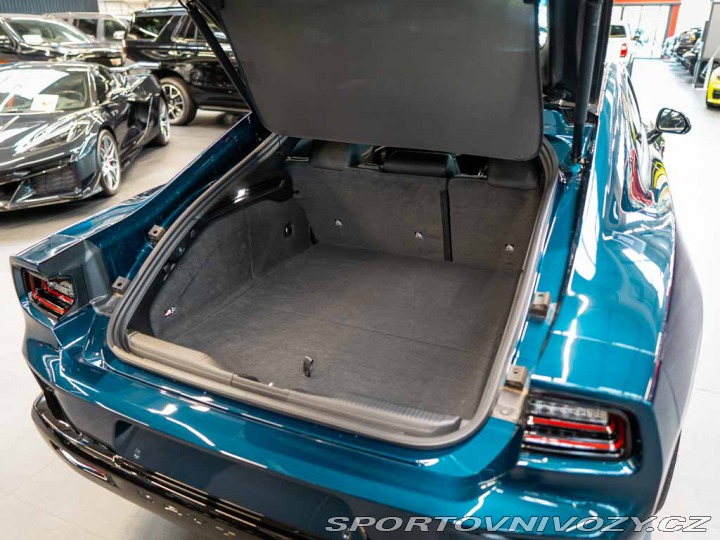 Dodge Charger 0.0 Daytona Scat Pack 670 2024