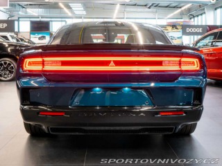 Dodge Charger 0.0 Daytona Scat Pack 670 2024