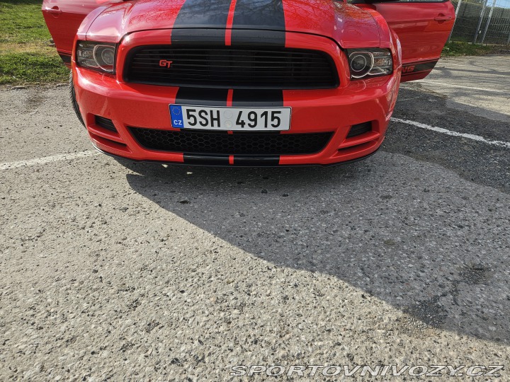 Ford Mustang GT 5.0 V8 2013