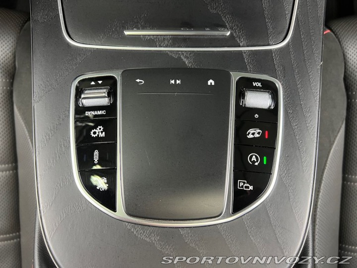 Mercedes-Benz E 4MATIC+, VZDUCH, PANORAMA 2021