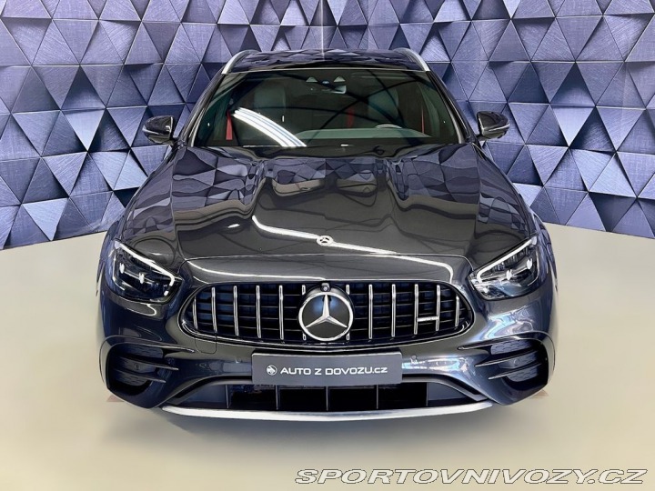 Mercedes-Benz E 4MATIC+, VZDUCH, PANORAMA 2021