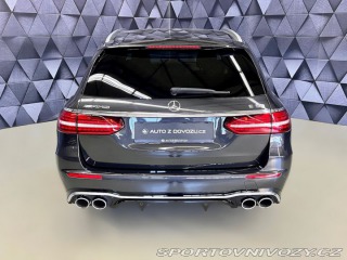 Mercedes-Benz E 4MATIC+, VZDUCH, PANORAMA 2021