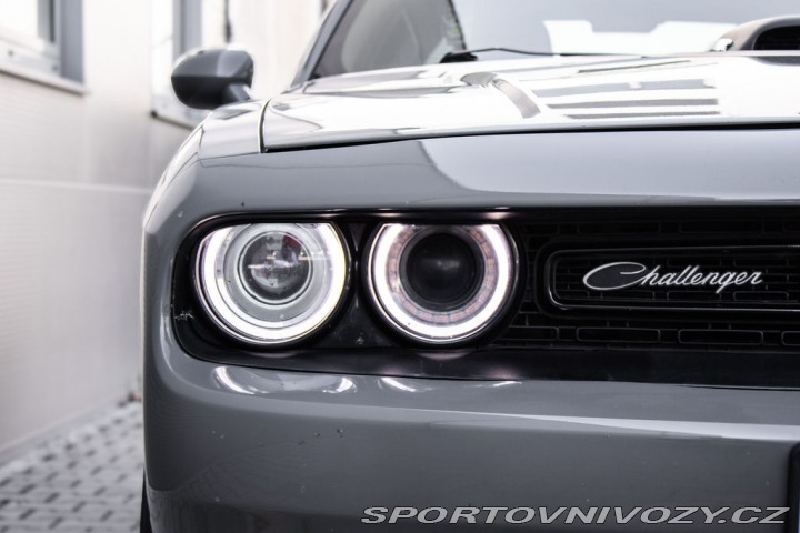 Dodge Challenger 5.7 HEMI SHAKER / MT / LS 2017