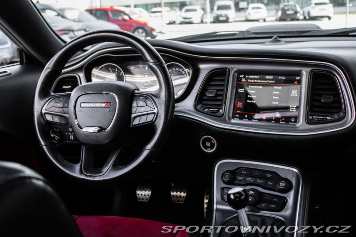 Dodge Challenger 5.7 HEMI SHAKER / MT / LS 2017