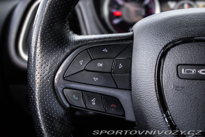 Dodge Challenger 5.7 HEMI SHAKER / MT / LS 2017