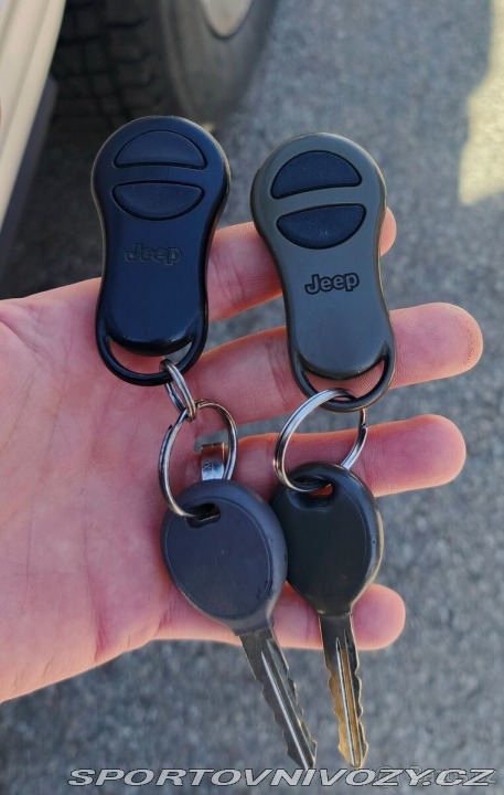 Ostatní značky Ostatní modely Jeep Grand Cherokee 2,7 2004