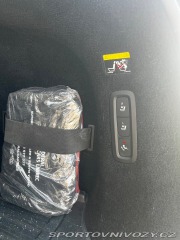 Volvo V90 CROSS Country D4 AWD, 140 1800