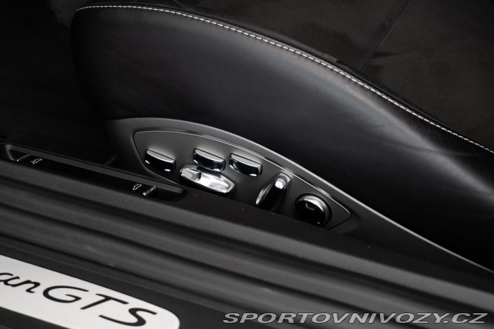 Porsche 718 Cayman GTS 4.0 APPROVED/P 2022