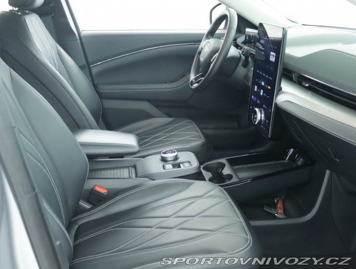 Ford Mustang Mach-E  Extended Range RW 2021