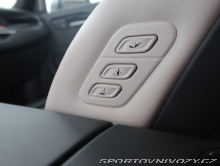 Kia EV9 GT-Line 99,8 kWh AWD 2024