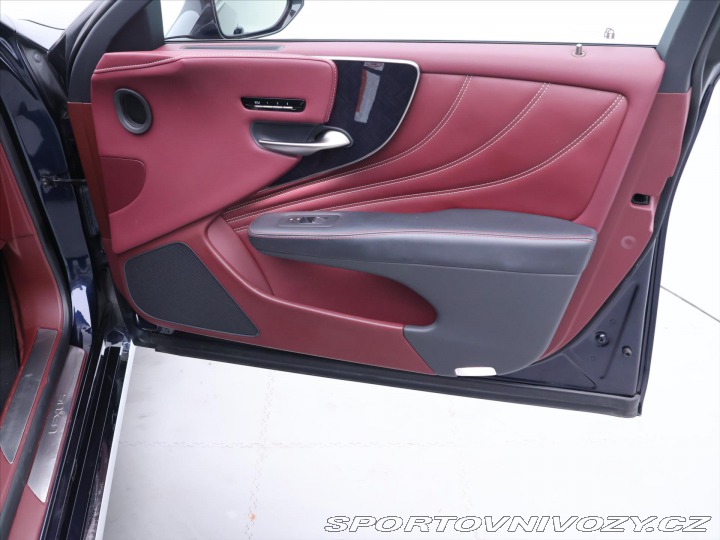 Lexus Ostatní modely LS 500h 3,5 HEV 220kW Aut. 4x4 CZ 2019