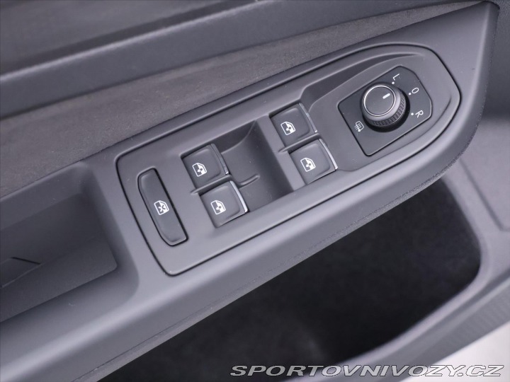 Volkswagen Golf 2,0 TSI GTI 180kW Virtual 2023