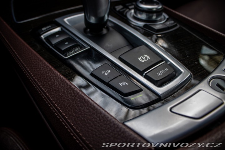 BMW 7 750d xDrive 280kW, A7, 4 2013