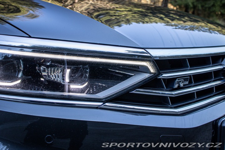 Volkswagen Ostatní modely Passat 2.0 BiTDI R-Line 4Motion 2020