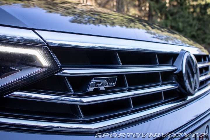 Volkswagen Ostatní modely Passat 2.0 BiTDI R-Line 4Motion 2020