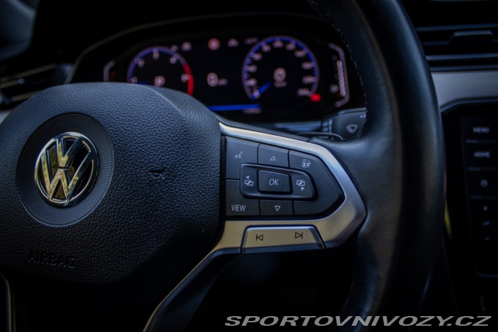 Volkswagen Ostatní modely Passat 2.0 BiTDI R-Line 4Motion 2020
