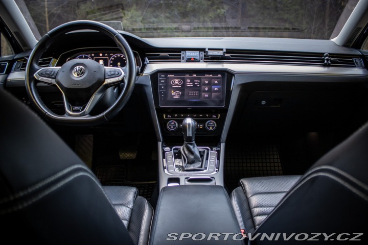 Volkswagen Ostatní modely Passat 2.0 BiTDI R-Line 4Motion 2020