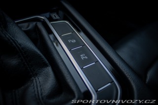 Volkswagen Ostatní modely Passat  2.0 BiTDI R-Line 4Motion 2020