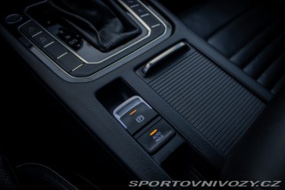 Volkswagen Ostatní modely Passat  2.0 BiTDI R-Line 4Motion 2020