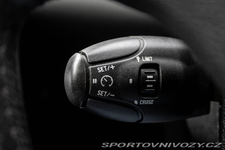 Peugeot 308 CC  1.6e 110kw MT/6 2010 2010