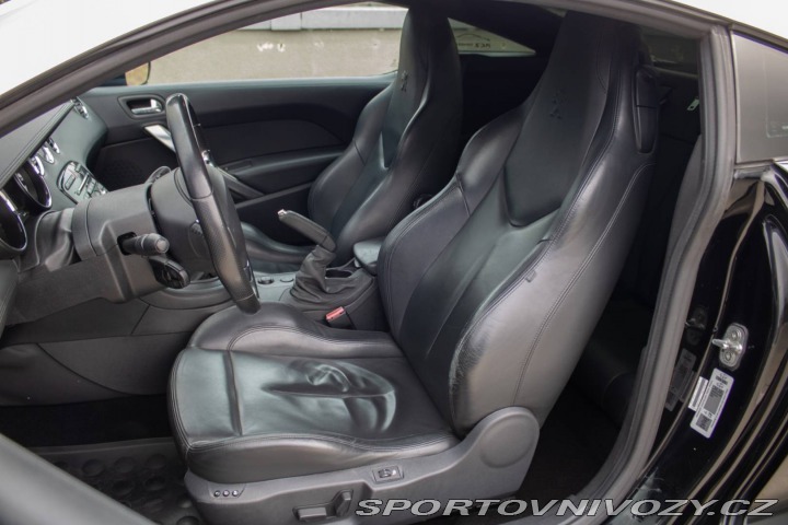 Peugeot RCZ Premium Pack 2,0 HDI FAP 2010
