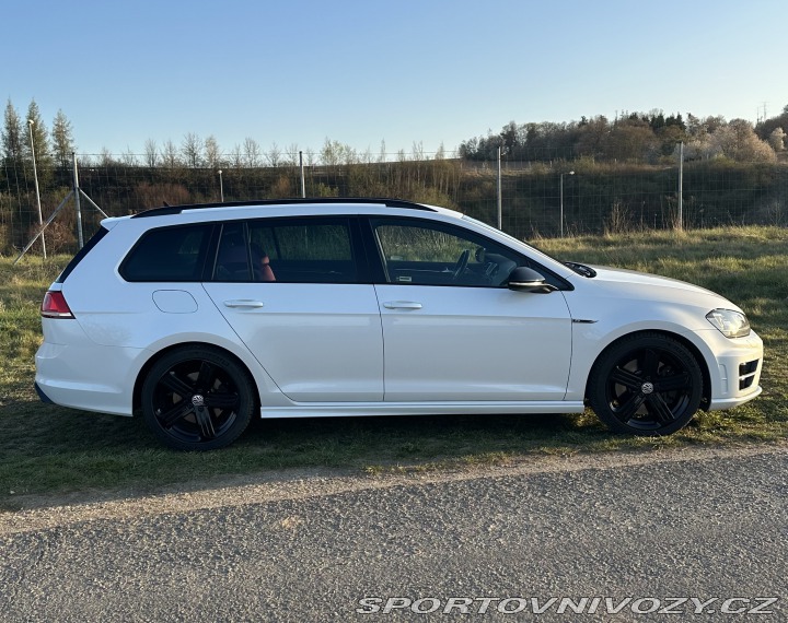 Volkswagen Golf  2017