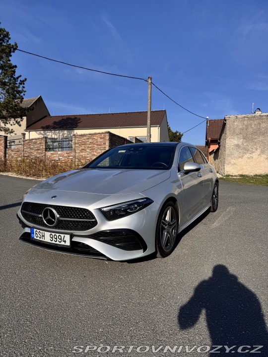 Mercedes-Benz A A200 2023