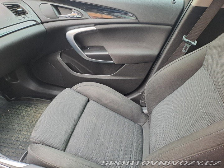 Opel Ostatní modely Insignia 2009