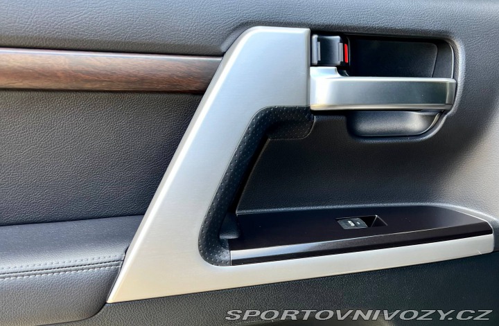 Toyota Ostatní modely LAND CRUISER 200 2020