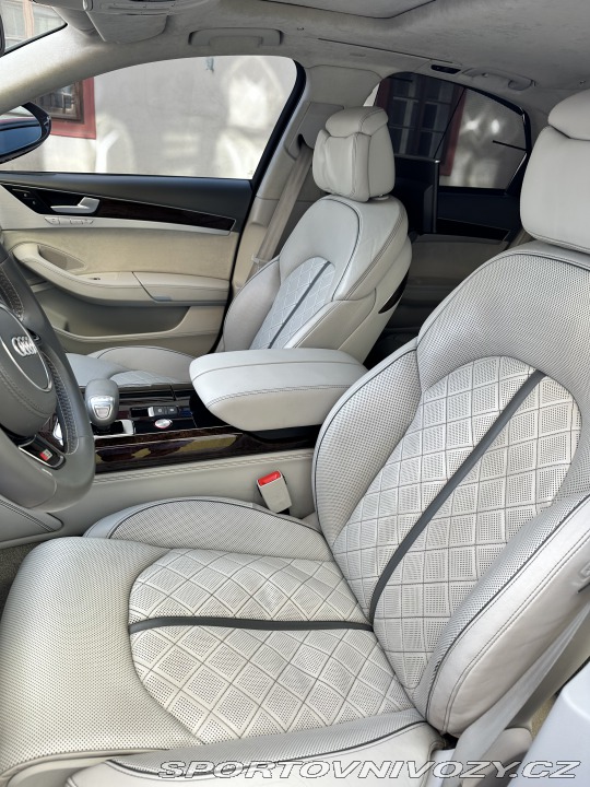 Audi S8 D4 2013