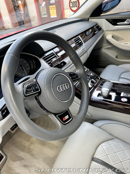 Audi S8 D4 2013