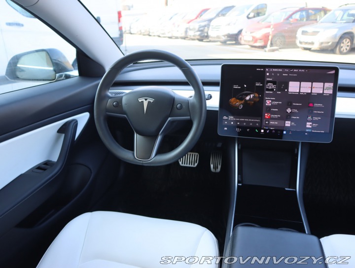 Tesla Model 3 Std Range Plus 52kWh 2019