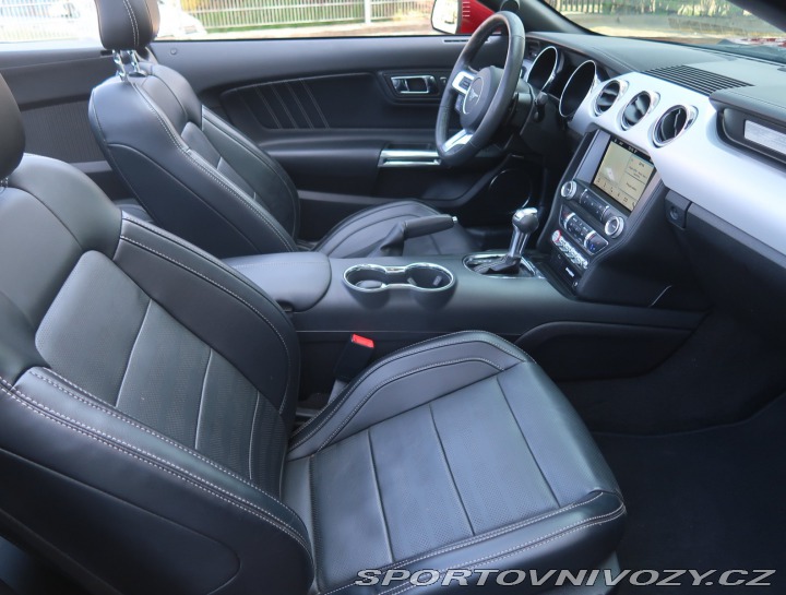 Ford Mustang GT V8 5.0 2017