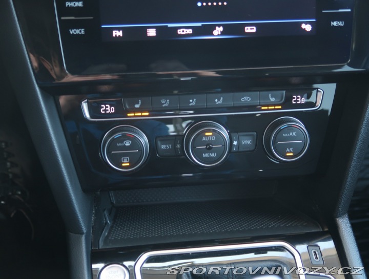 Volkswagen Arteon Elegance 2.0 TSI 2019